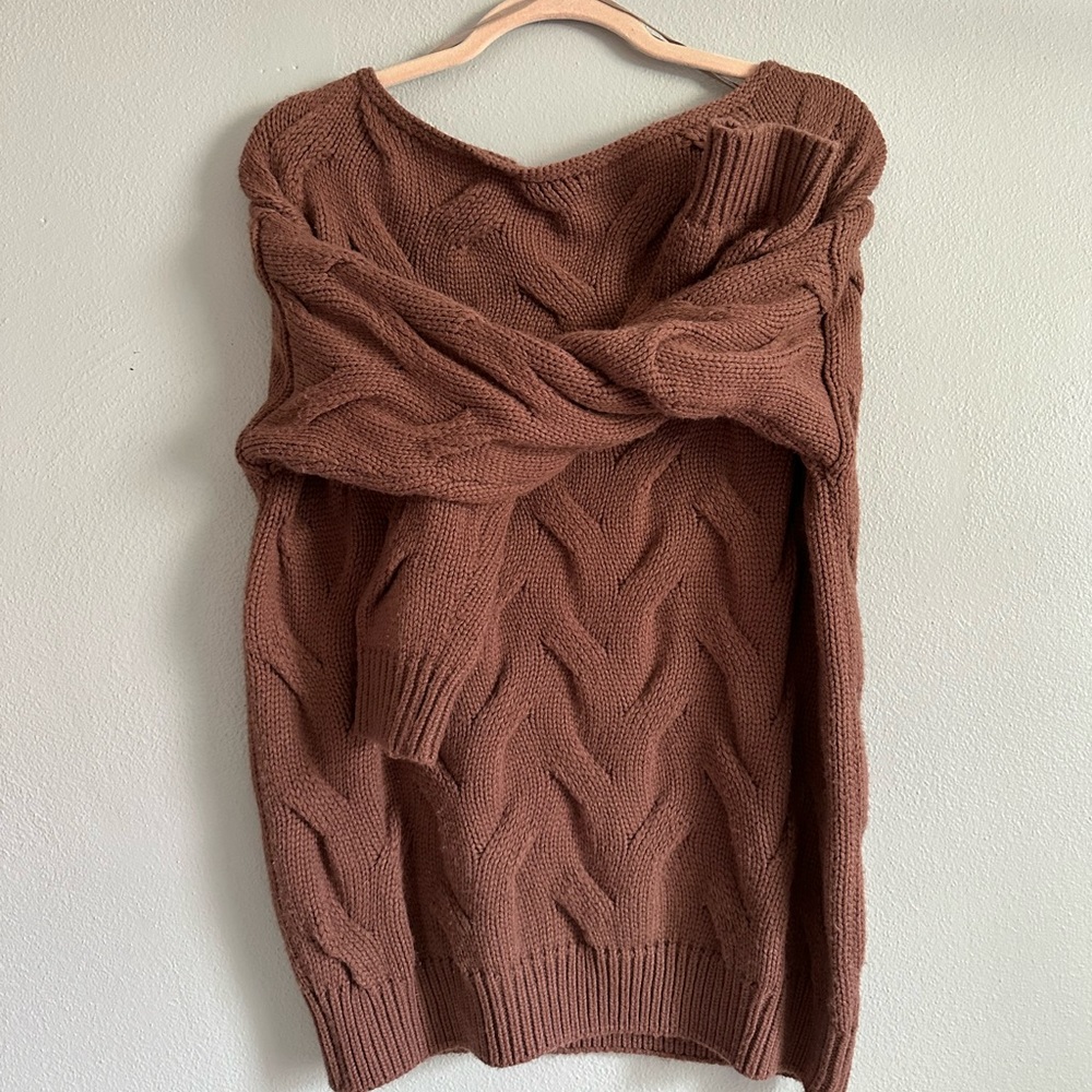 Knit sweater
